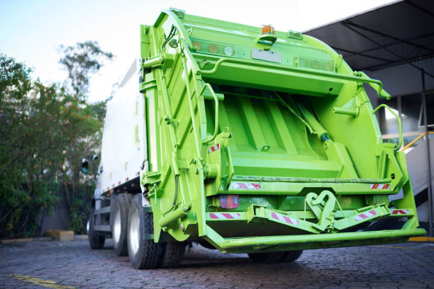 Best Yard Waste Removal  in Auburndale, FL